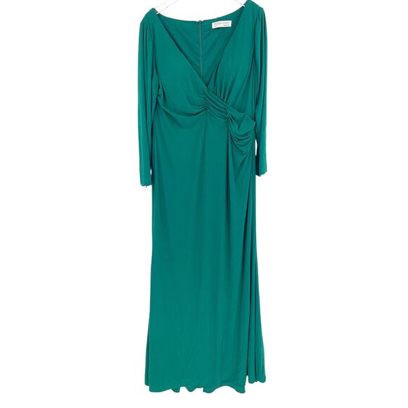 MAC DUGGAL Jersey Wrap A-Line Gown in Emerald Size 14 Long Sleeve V-Neck - Picture 3 of 5